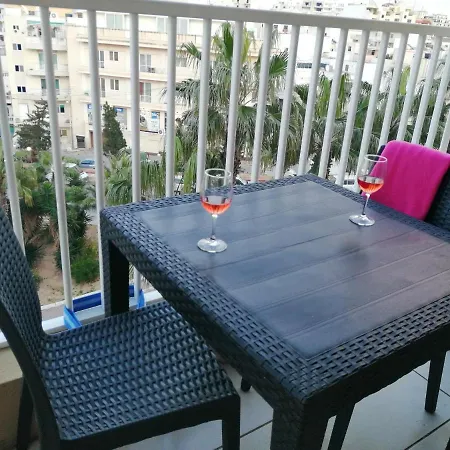 Seabreeze * San Pawl il-Baħar