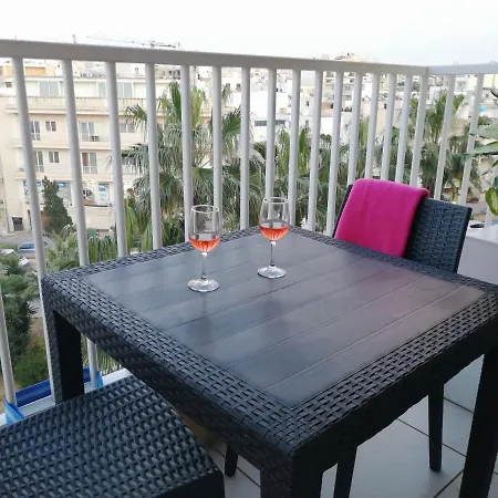 Seabreeze Apartment