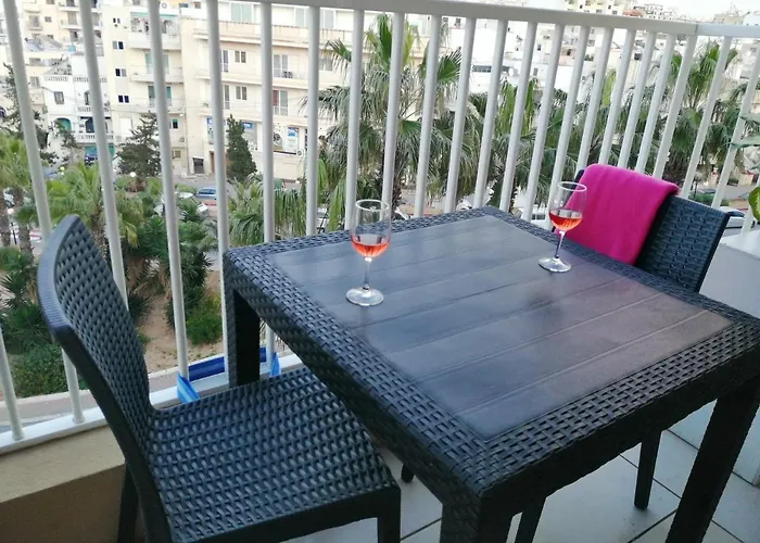 Seabreeze * San Pawl il-Baħar