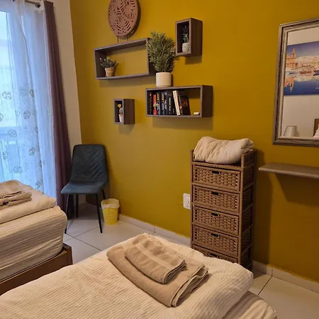 Seabreeze Apartment